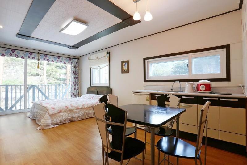 יאנגיאנג Blue Sky Milky Way Pension מראה חיצוני תמונה